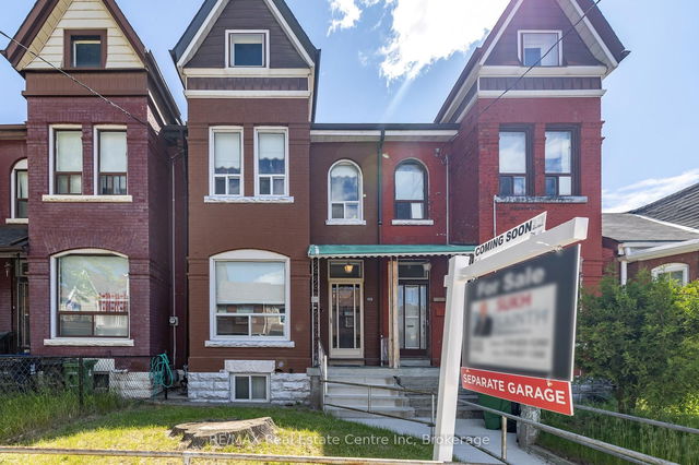 11.5 Lippincott Street