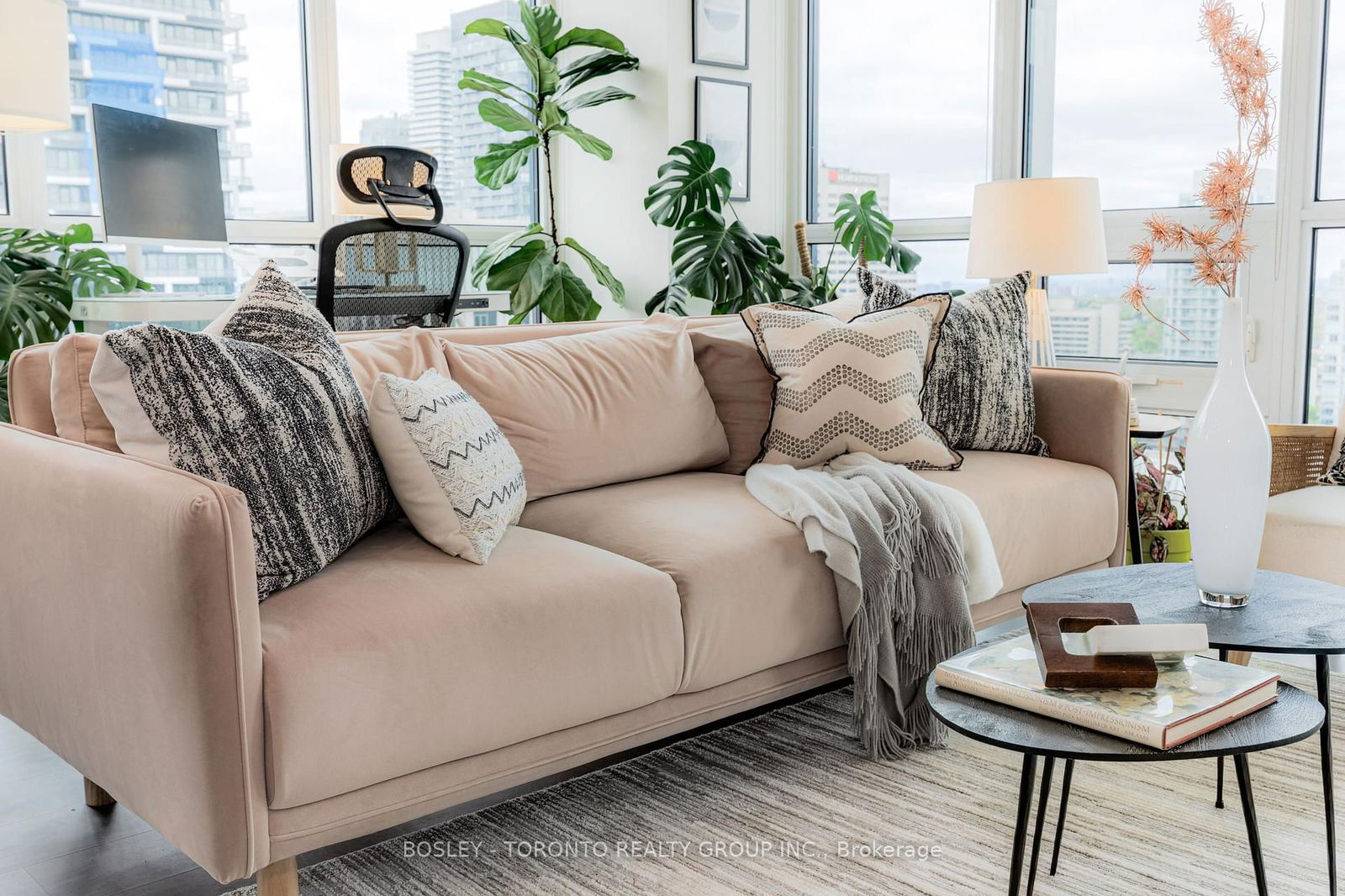 Condo for sale at 2810-101 Erskine Avenue, Toronto, Mount Pleasant West, M4P 1Y5 - MLS: C12191722