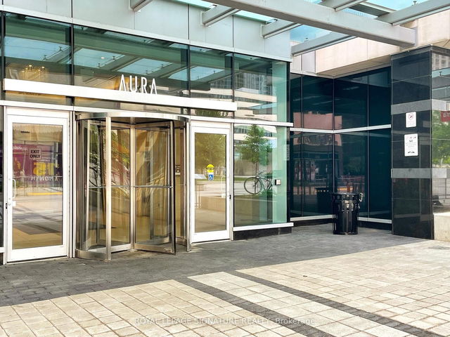 4509 - 386 Yonge Street