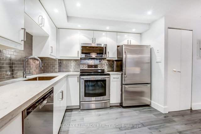 301 - 80 Cumberland Street