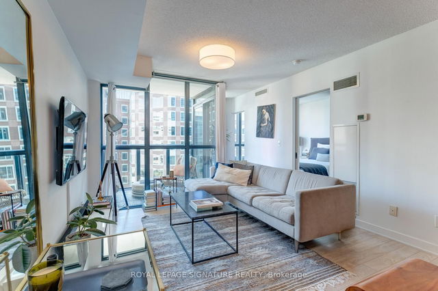 1101 - 110 Charles Street