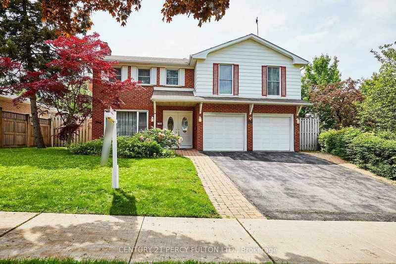40 Farmview Cres, Toronto, M2J 1G4 | Image 3