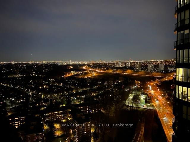 2906 - 575 Bloor Street
