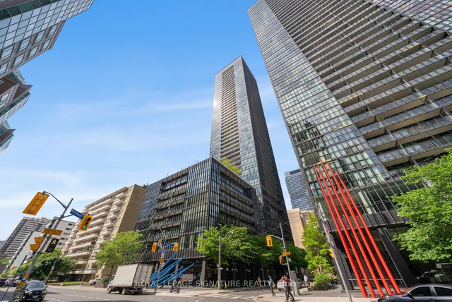 2803 - 101 Charles Street