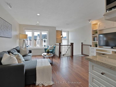 Unit 302 — 72 Aerodrome Cres, Toronto - Leaside image-0-1