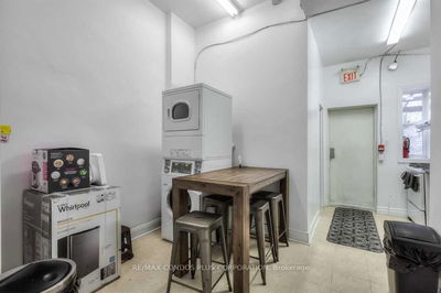Unit F — 324 Spadina Ave, Toronto - Kensington-Chinatown image-0-3