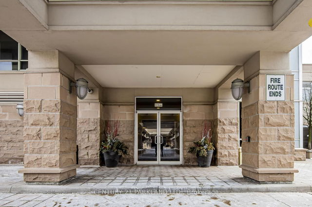 1701 - 8 Rean Drive