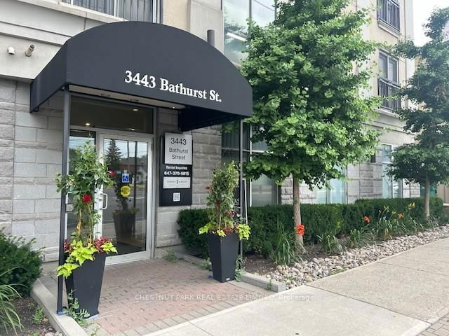 304 - 3443 Bathurst Street