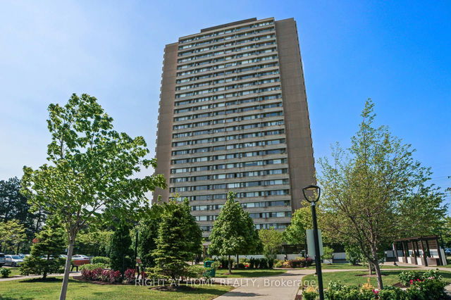 1704 - 735 Don Mills Road