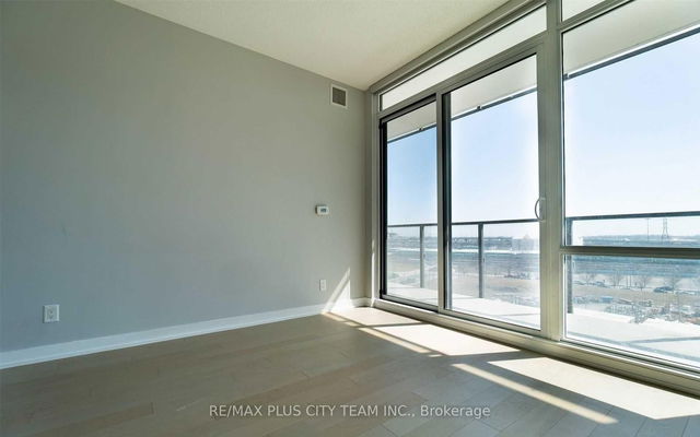S609 - 120 Bayview Avenue