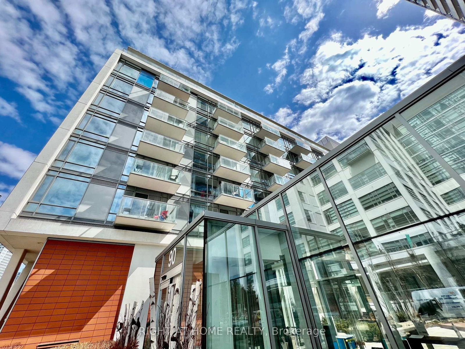 90 Stadium Road, Unit 606 - Photo 3