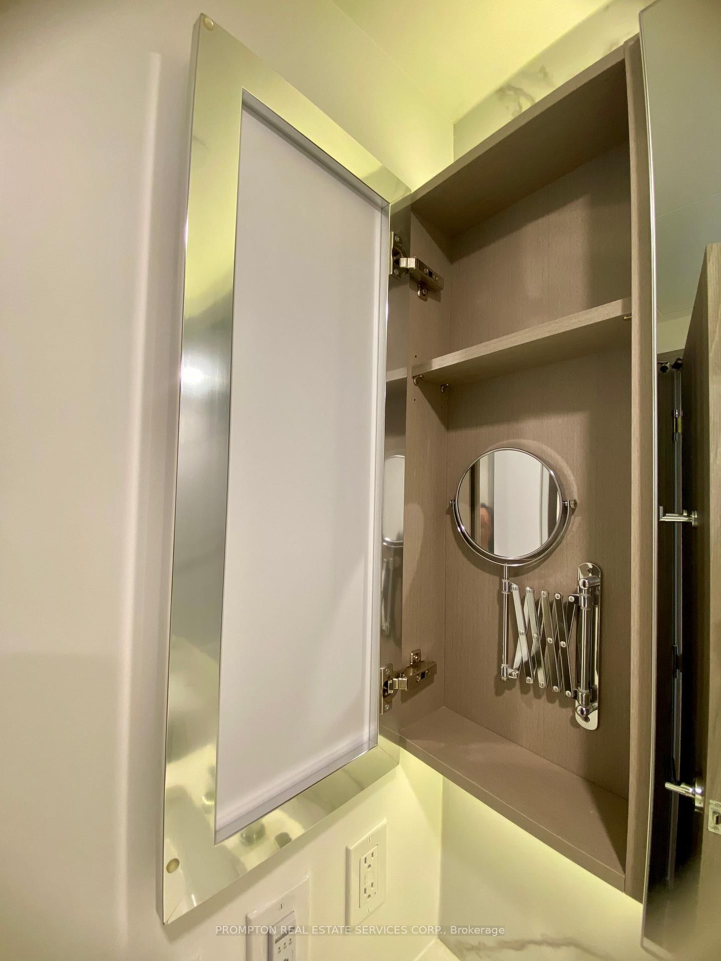 1 CONCORD CITYPLACE Way, Unit 2715 - Photo 13