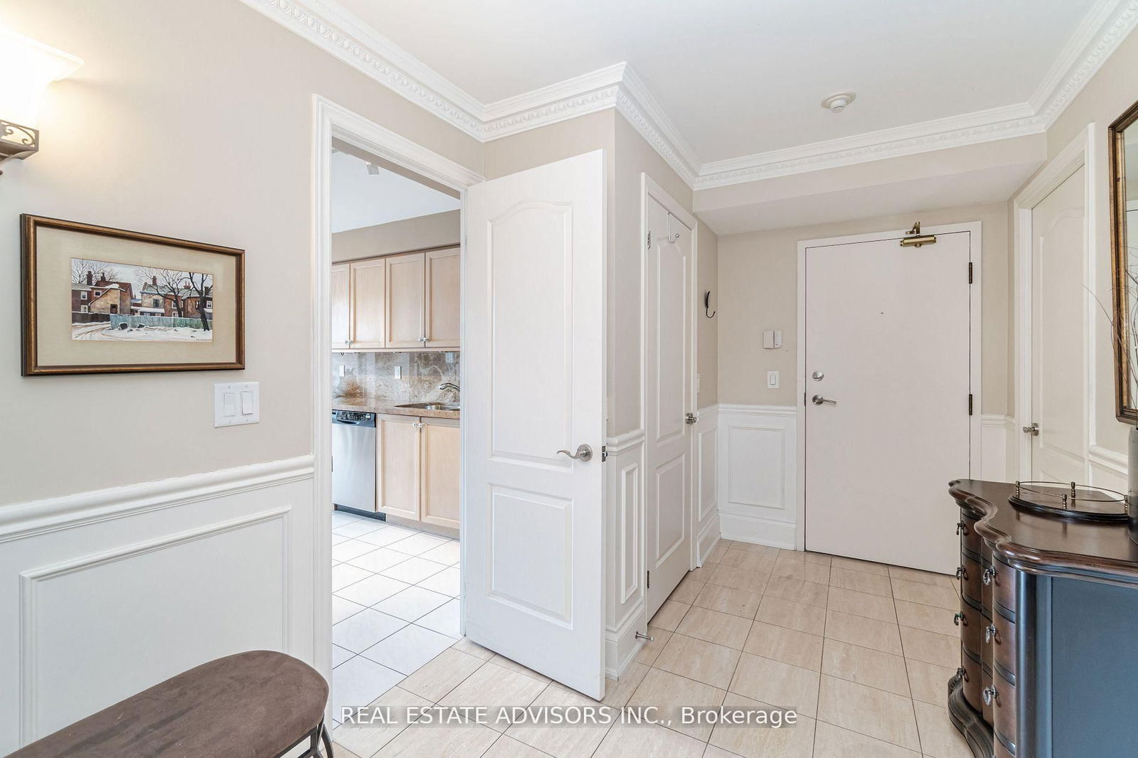 Condo for sale at 309-75 York Mills Road, Toronto, Bridle Path-Sunnybrook-York Mills, M2P 2E7 - MLS: C12193761