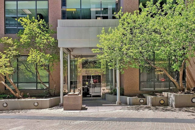 504 - 7 Carlton Street