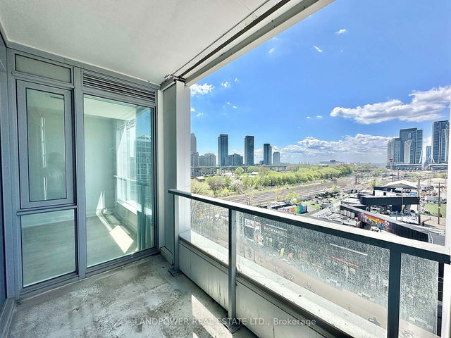 509W - 27 Bathurst Street