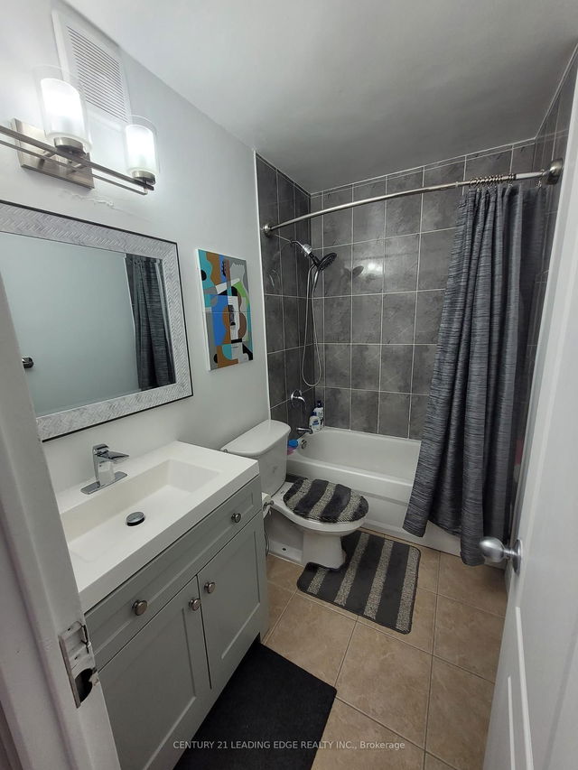 2201 - 10 Sunny Glenway