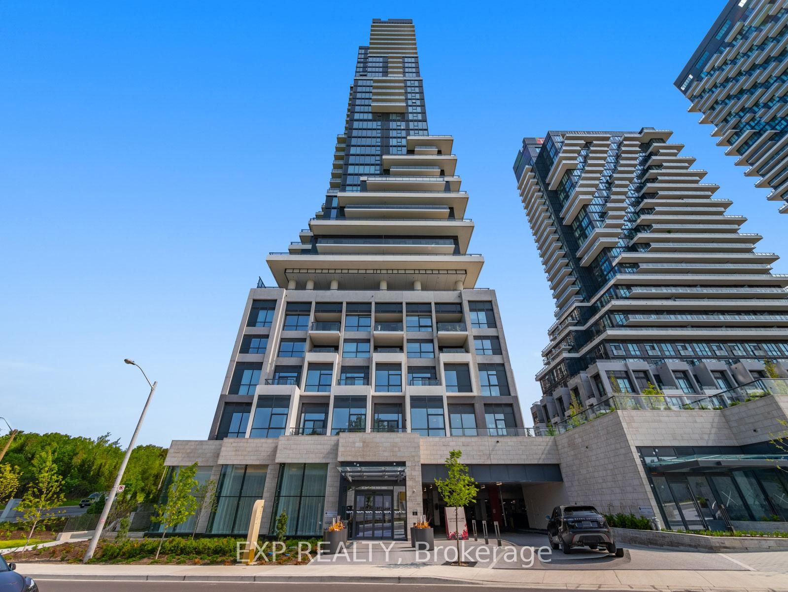 Property at 10 Inn On The Park