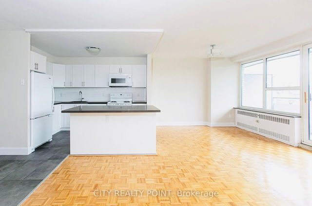 507 - 10 Shallmar Boulevard
