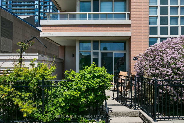 Th22 - 6 Pirandello Street