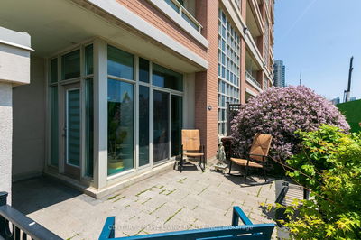 Unit Th22 — 6 Pirandello St, Toronto - Waterfront Communities C1 image-0-1