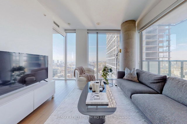 3111 - 101 Peter Street