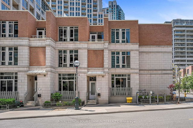 Town House 8 - 18 Grand Magazine Street