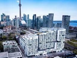 1501 - 27 Bathurst Street