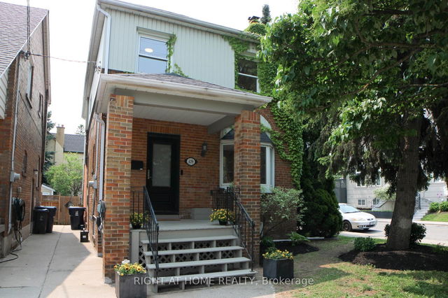 429 Manor Street