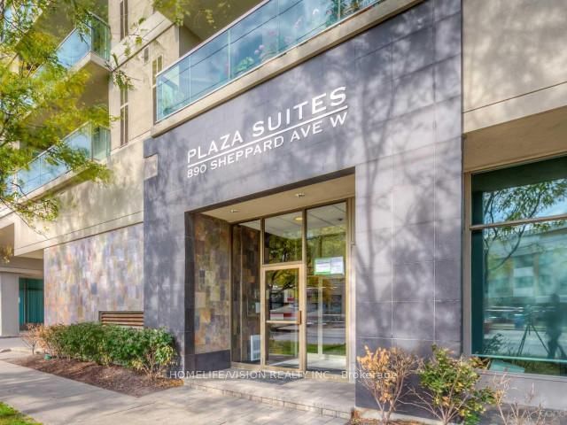 home for lease on 416-890 Sheppard Avenue W