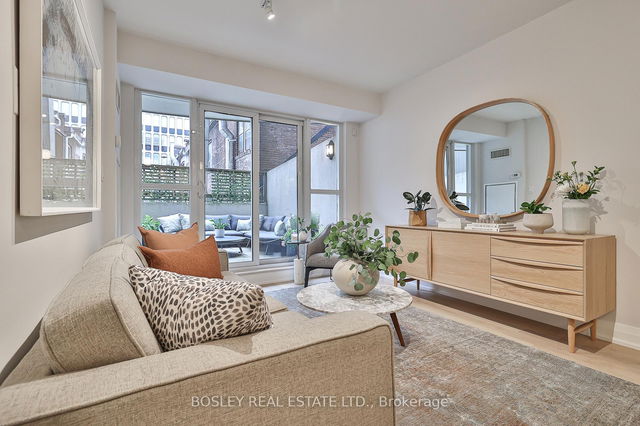 201 - 1430 Yonge Street