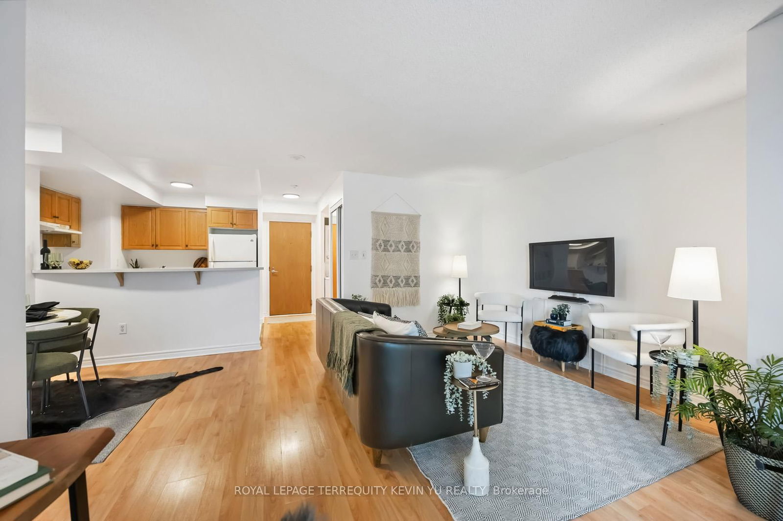 Condo for sale at 609-7 Lorraine Drive, Toronto, Willowdale West, M2N 7H2 - MLS: C12194730