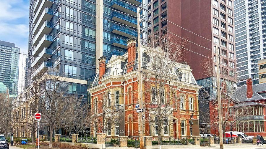 Condo for sale at 201-28 Linden Street, Toronto, North St. James Town, M4Y 0A4 - MLS: C12194749