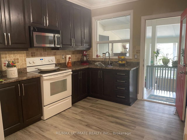 Main Floor - 110 Margueretta Street
