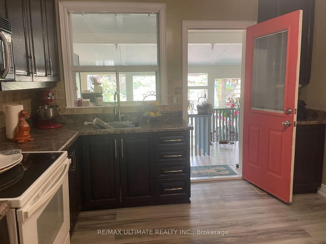 Main Floor - 110 Margueretta Street