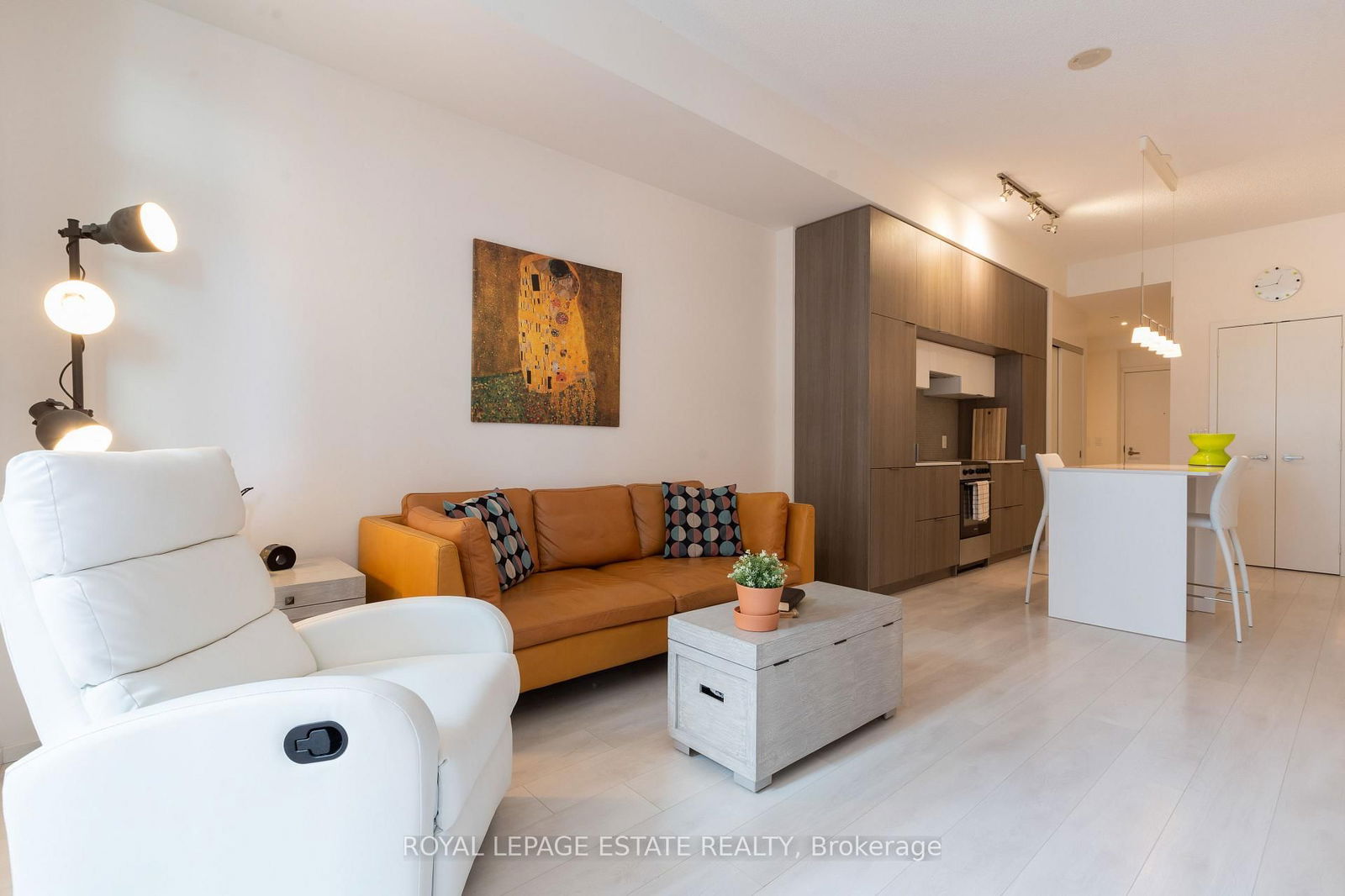 Condo for sale at 404-159 Dundas Street, Toronto, Church-Yonge Corridor, M5B 0A9 - MLS: C12194966