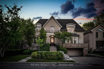 208 Carmichael Ave, Toronto - Bedford Park-Nortown image-0-1