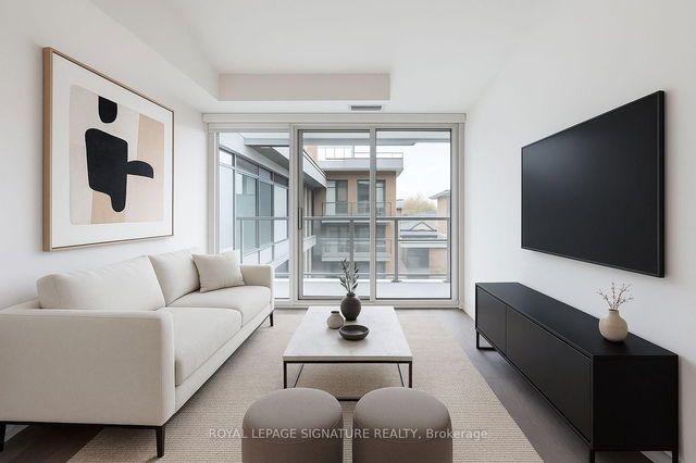 302 - 5 Lakeview Avenue