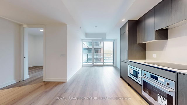 302 - 5 Lakeview Avenue