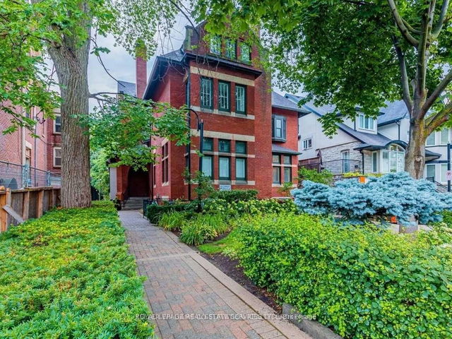 4 - 228 St George Street