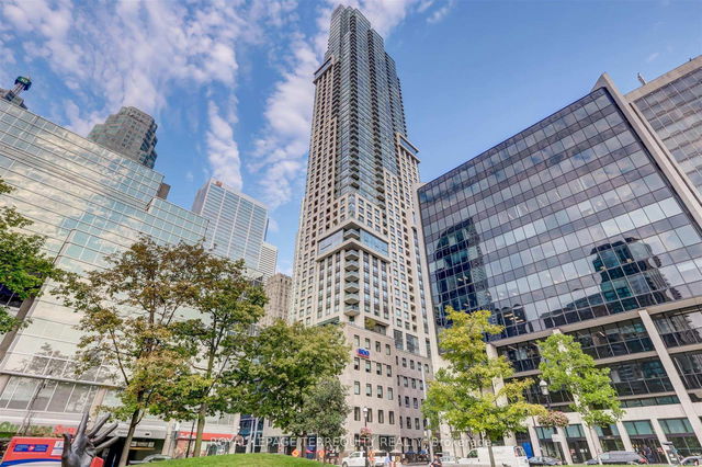 2607 - 88 Scott Street