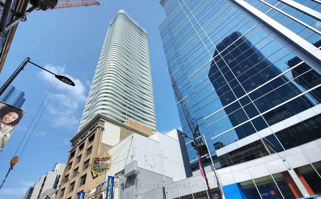 4008 - 197 Yonge Street