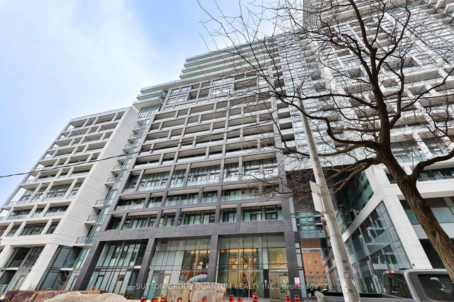 208 - 60 Princess Street