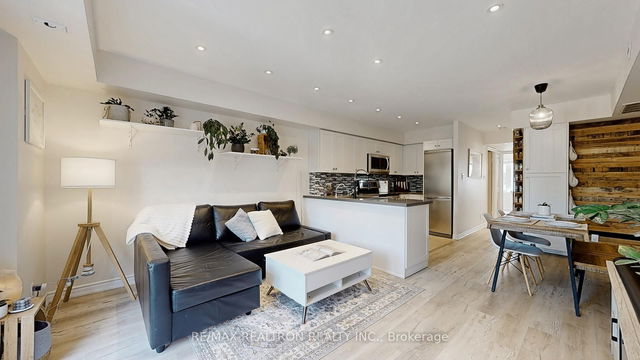 406 - 12 Sudbury Street