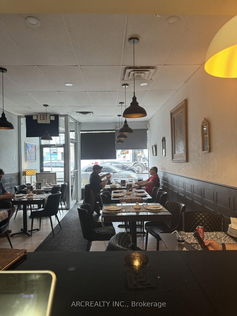 3421 Yonge St, Toronto, M4N 2N1 | Image 3