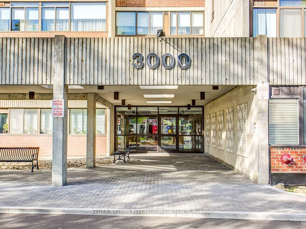 Condo for sale at 110-3000 Bathurst Street, Toronto, Englemount-Lawrence, M6B 3B4 - MLS: C12195617