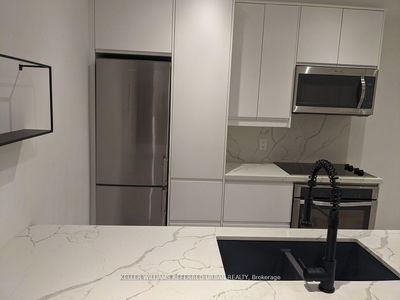 Unit 110 — 3000 Bathurst St, Toronto - Englemount-Lawrence image-0-4