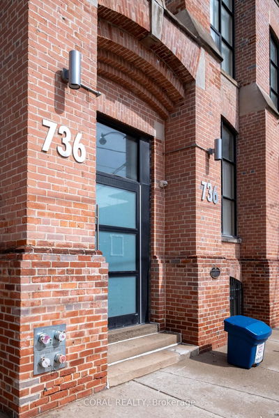 Unit 407 — 736 Dundas St, Toronto - Regent Park image-0-2