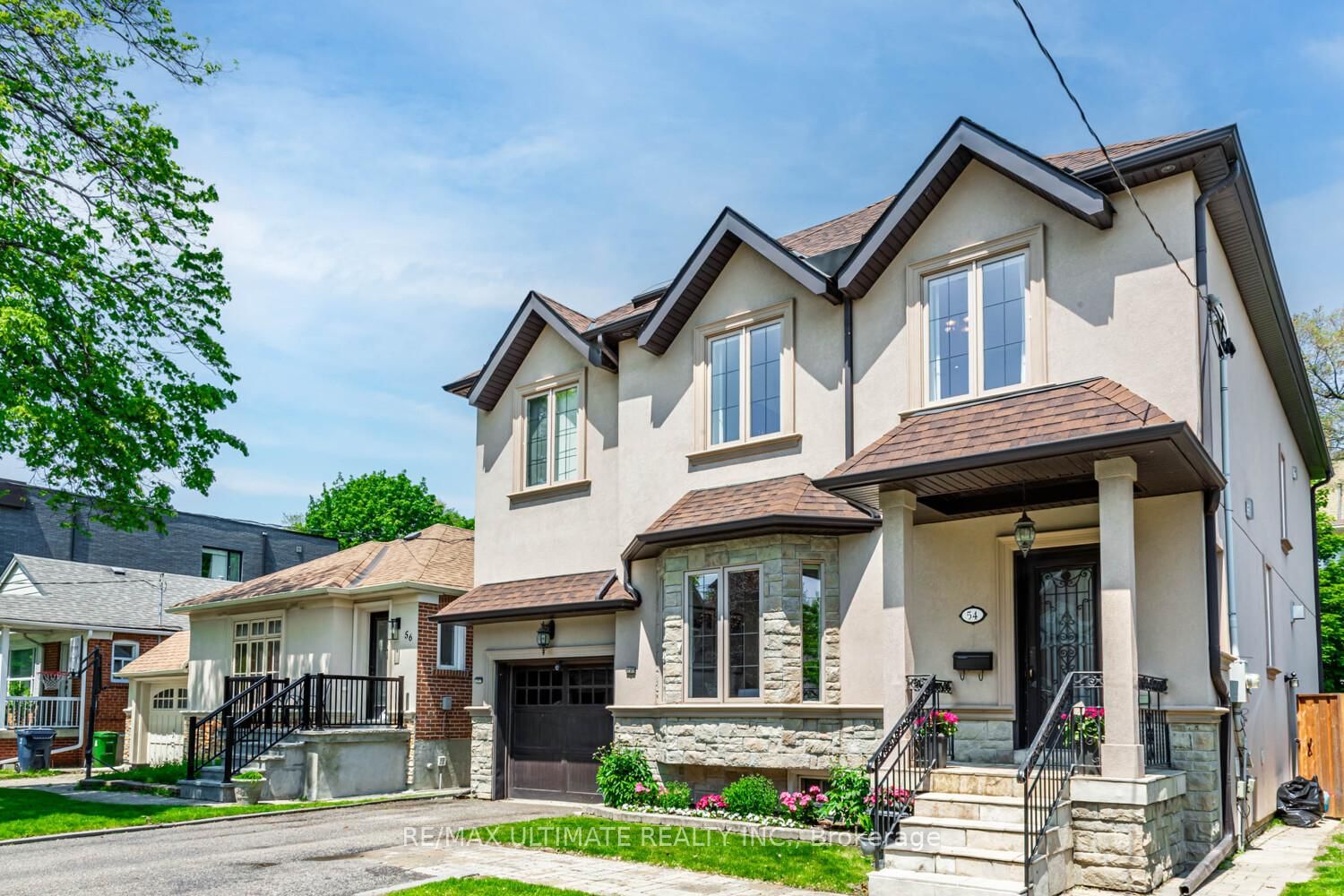 Detached House for sale at 54 Burncrest Drive, Toronto, Bedford Park-Nortown, M5M 2Z5 - MLS: C12196343