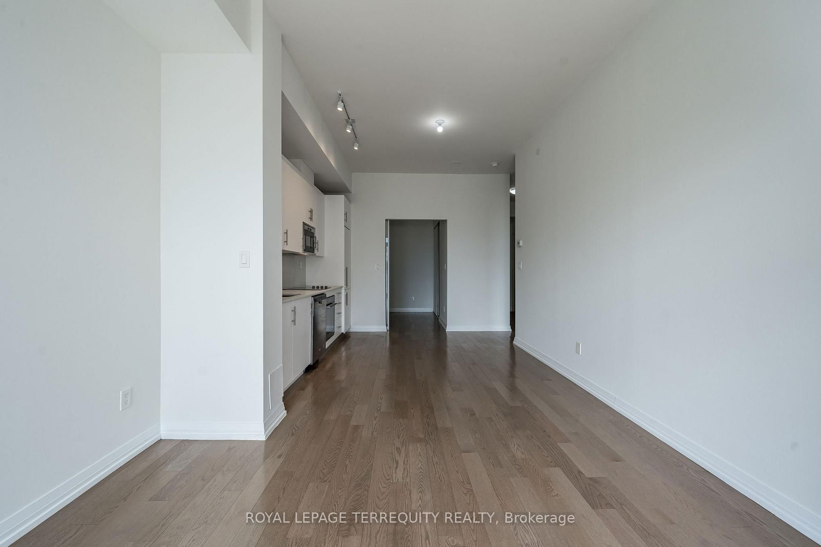 Condo for sale at 1032-460 Adelaide Street, Toronto, Moss Park, M5A 0E7 - MLS: C12196351