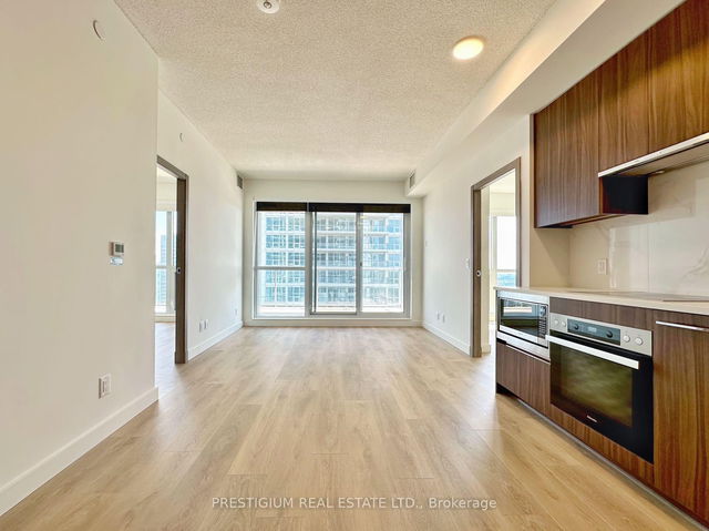 2501 - 27 McMahon Drive